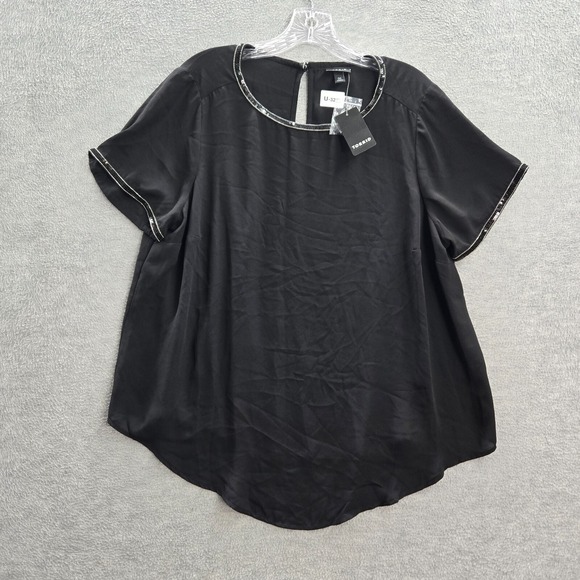 TORRID Women Top 00 Black Abbey Georgette Embellished Trim Blouse Sequins NWT - Picture 1 of 12